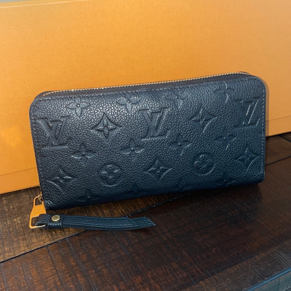 LV Zippy Empreinte Noir
